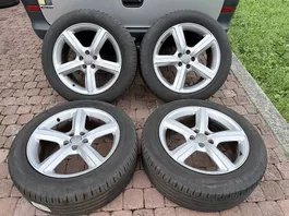 4 roues Audi Q5 19 pouces Pnues 235-55-r19 été 