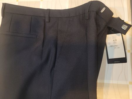 Elegante, neue Cinque Hose, Grösse 48, ungetragen!