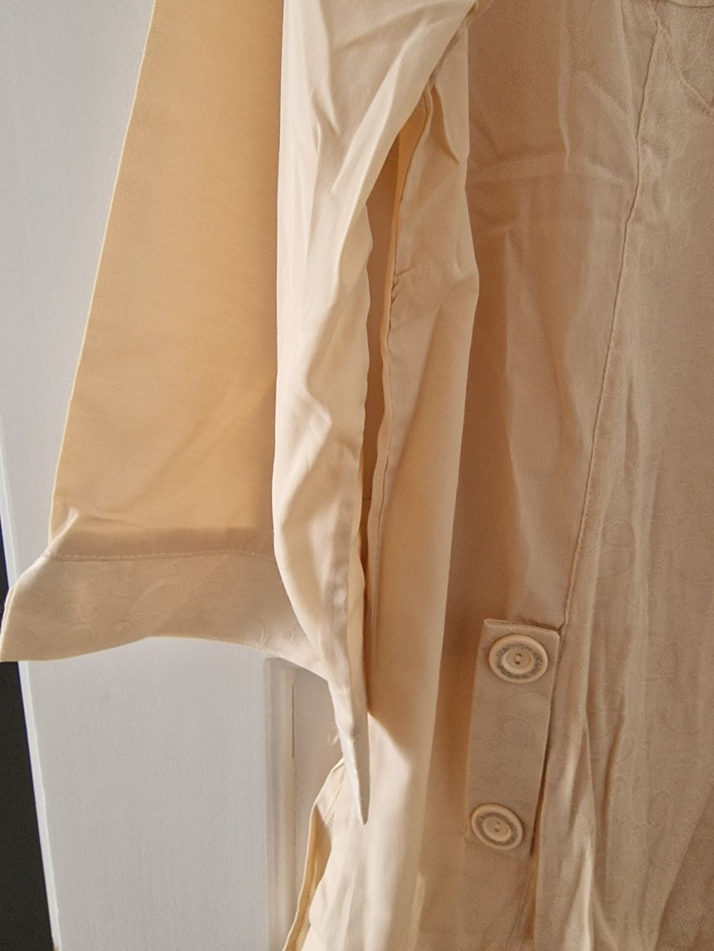 Camicette: Bluse OPL XL beige,wunderschön und bequem. – Nuovo (secondo la descrizione) da Ottenbach venduto da Claurin 1