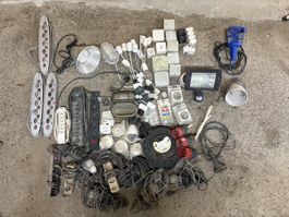 Elektromaterial Konvolut Lampen Kabel Stecker gebraucht