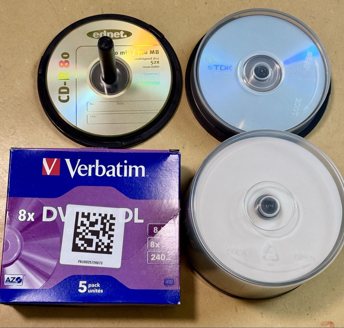 Alle DVDs: Leere DVD R, CD-R, DVD+R DL – Neu (gemäss Beschreibung) aus Muolen von