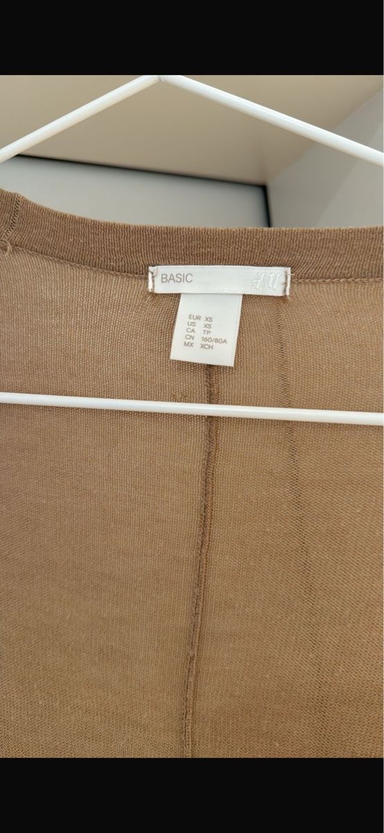 Giacche: H&M Basic Cardigan, Grösse XS – Usato da Hinwil venduto da YPMK61 1