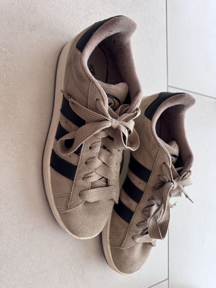Adidas Scarpe da uomo: Chaussures adidas 44 – Nuovo (secondo la descrizione) da Porrentruy venduto da bibine1664