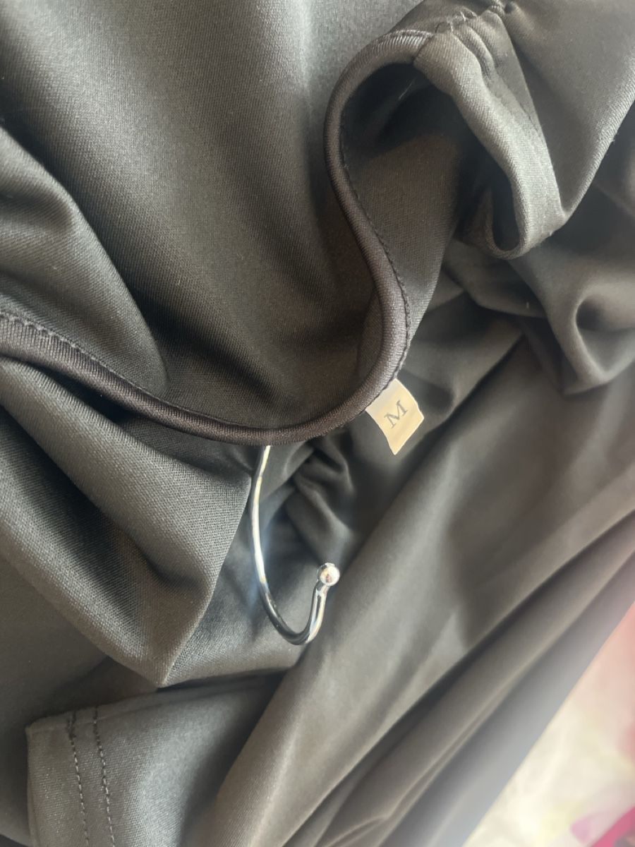 Vestiti: Schwarzes Kleid M – Nuovo (secondo la descrizione) da Emmenbrücke venduto da Van92 2