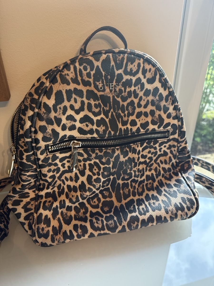 Guess Zaini: Guess Rucksack – Usato da Worblaufen venduto da jan_7szj