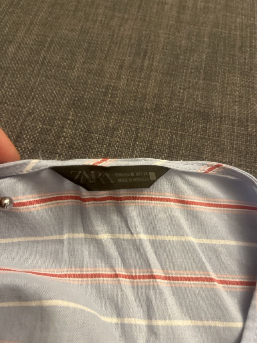 Zara Blusen: Zara Bluse, Gr. M, hellblau gestreift, Top Zustand! – Gebraucht aus Zürich von zoe_6fqm 2