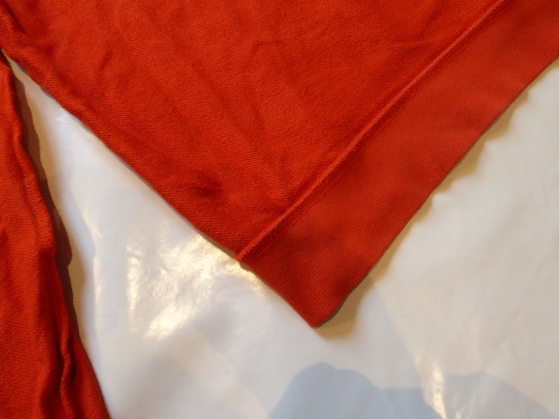 Calvin Klein Pullover & Sweatshirts: Calvin Klein Hoodie rot – Gebraucht aus Bern von pedalo02 6
