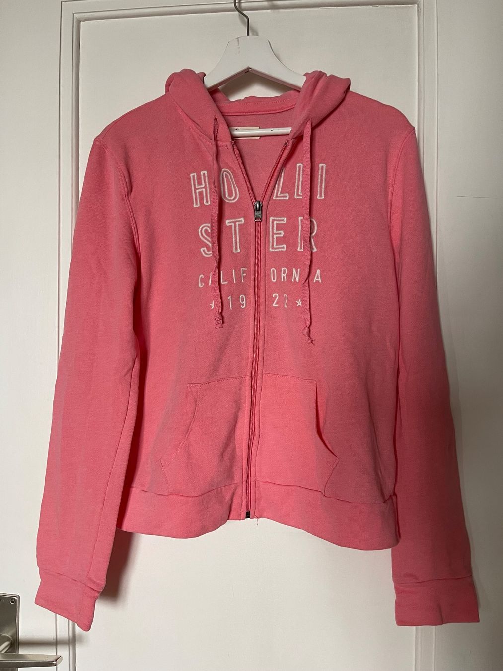 Hollister Giacche: Veste sweat Hollister – Usato da Territet venduto da Estelle_elletsE