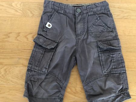 Kurze Hose von Catimini Gr.102