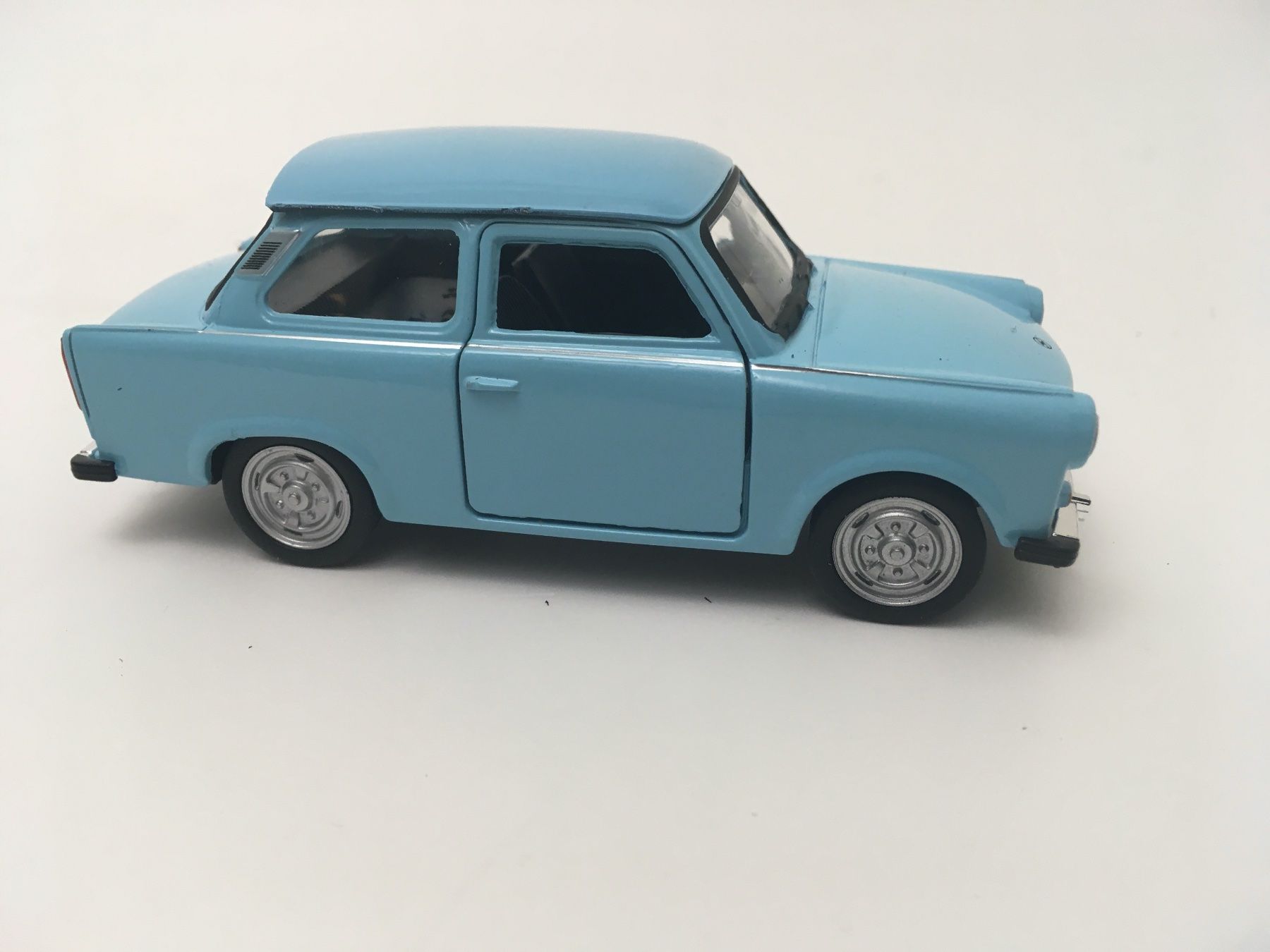 Citroën Voitures modèles: Modellauto Trabant 601 – Neuf (Voir description) à Rheineck par emma.gut 2