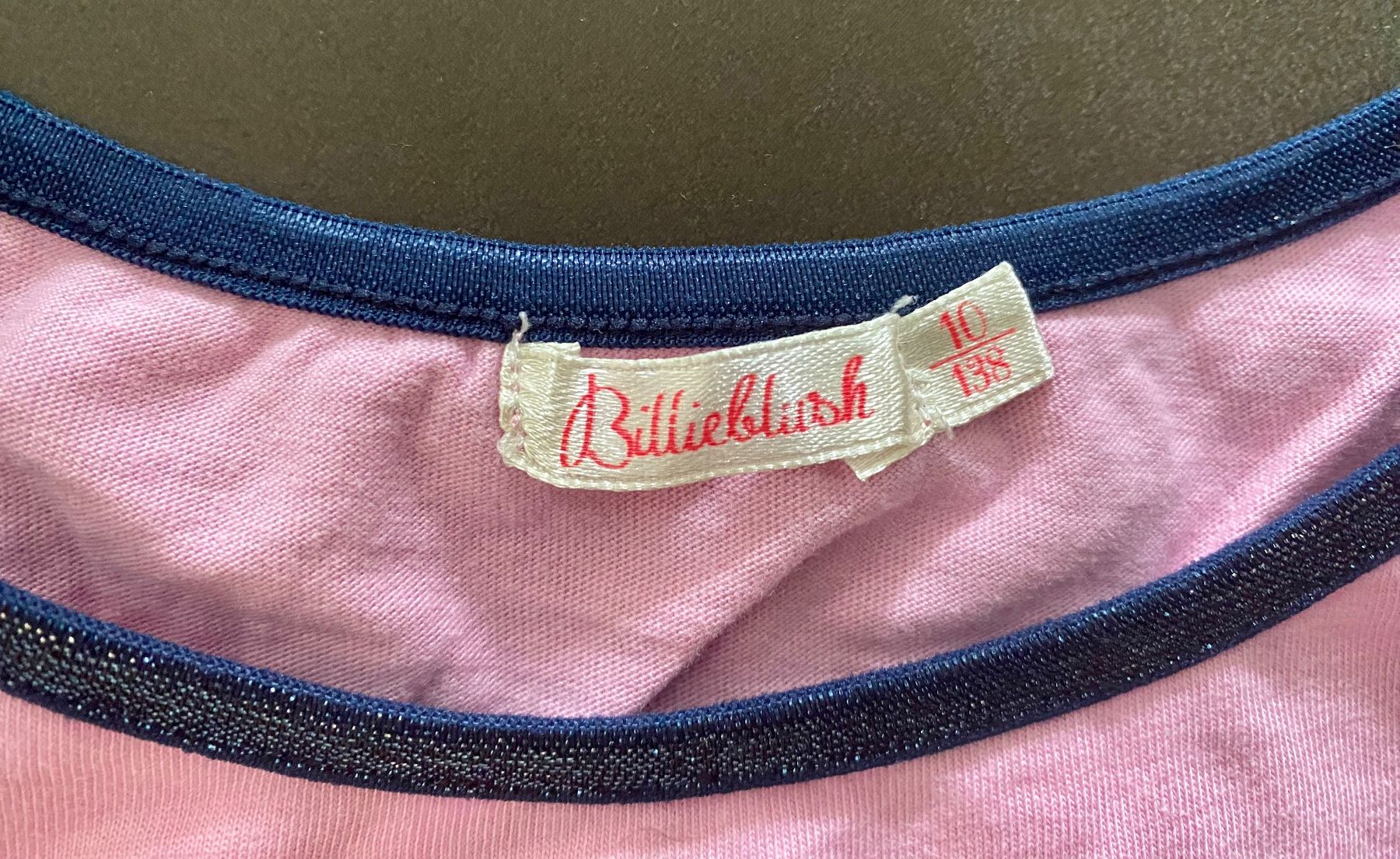 Maglioni & Felpe: Herziger Pulli von Billieblush Grösse 134/140 – Usato da Fehraltorf venduto da Marlene4 5