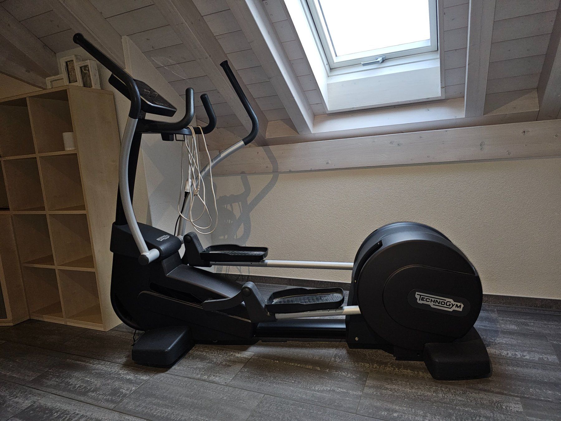 Technogym Vélos d'appartement: Crosstrainer von TechnoGym – D'occasion à Kirchberg BE par lorenz1970 1
