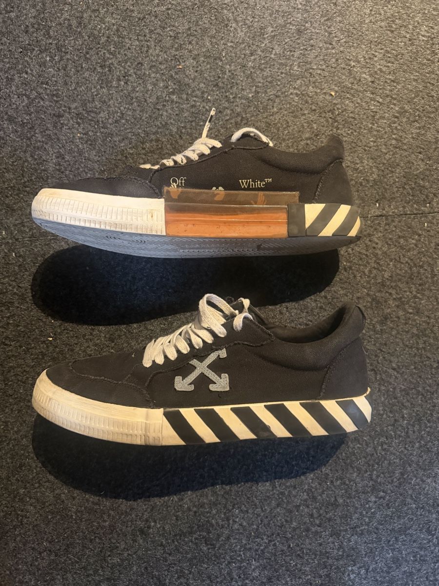 Off-White Chaussures hommes: OFF-WHITE LOW-TOP-SNEAKER – D'occasion à Vilters par sele08_ale08 3
