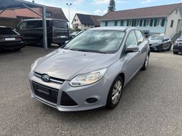 Ford Focus 1.6i - 125 PS | Manuell | unfallfrei