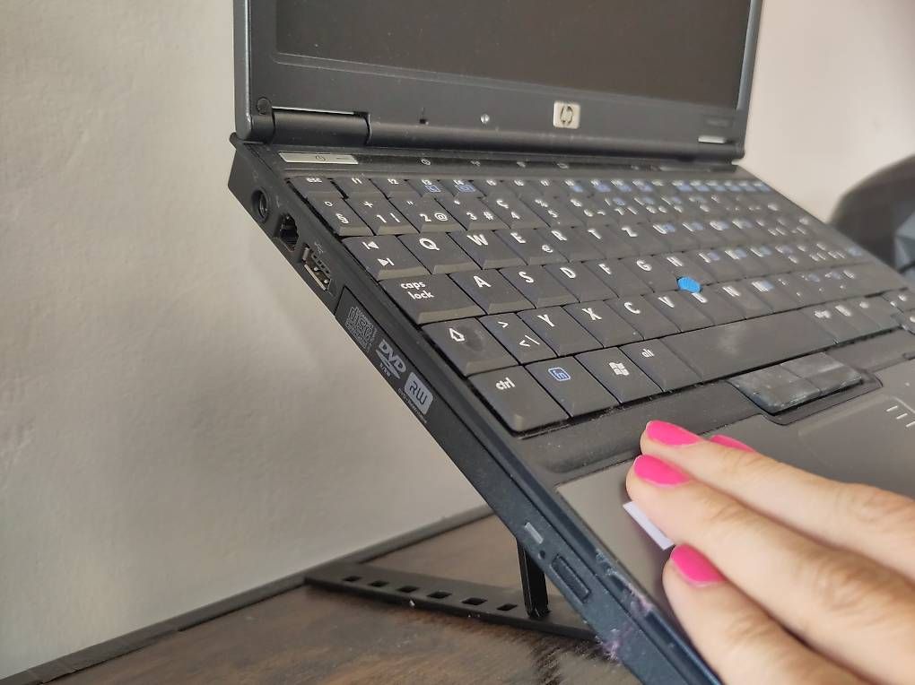 Hewlett Packard Portables: HP EliteBook 2510p  Notebook compatto con SSD e Linux – D'occasion à Novaggio par GreenWebSolutions 1
