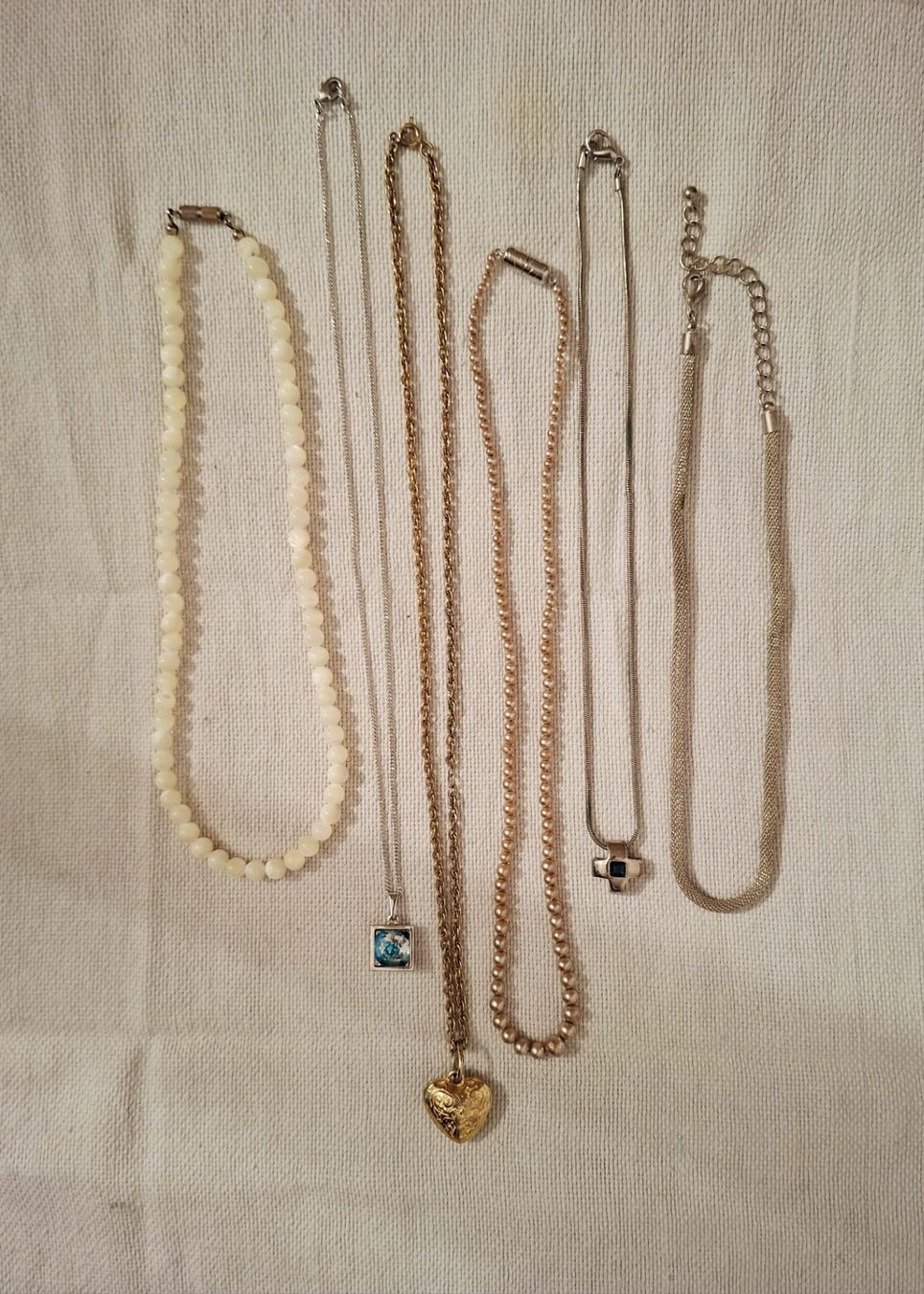 Autres bijoux: * 6 Halsketten * – D'occasion à Weiningen ZH par nic--ole 2