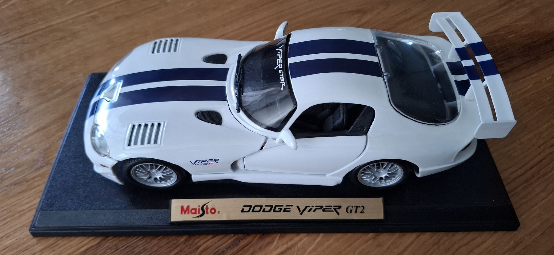 Dodge Modellini d'auto: Modellauto Dodge Viper GT2 – Usato da Guntershausen venduto da Jtattoo 1