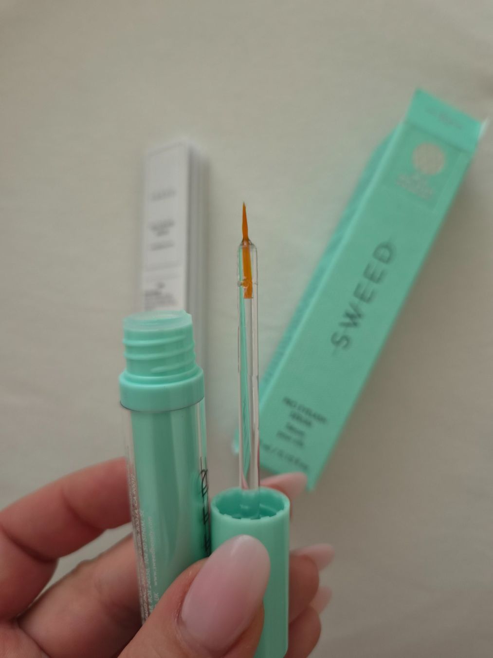 Cura del viso: Sweed Pro Eyelash Serum 3ml – Usato da Erlinsbach SO venduto da ULIKH 2
