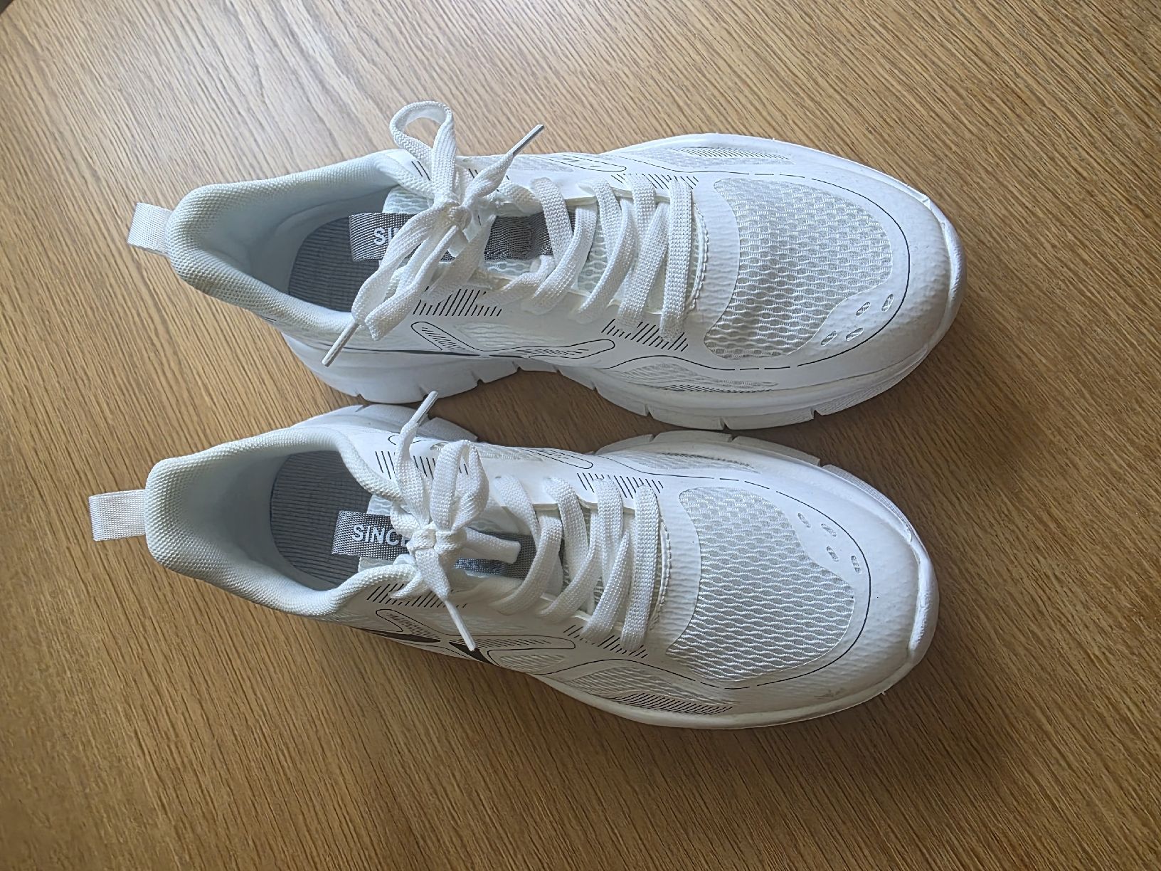 Herrenschuhe: Sneakers Gr 39 – Neu (gemäss Beschreibung) aus Interlaken von NataliiaS 2