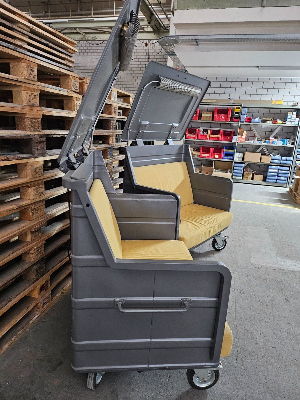 Divani: Containersofa – Usato da Gossau ZH venduto da Marcozh1 2