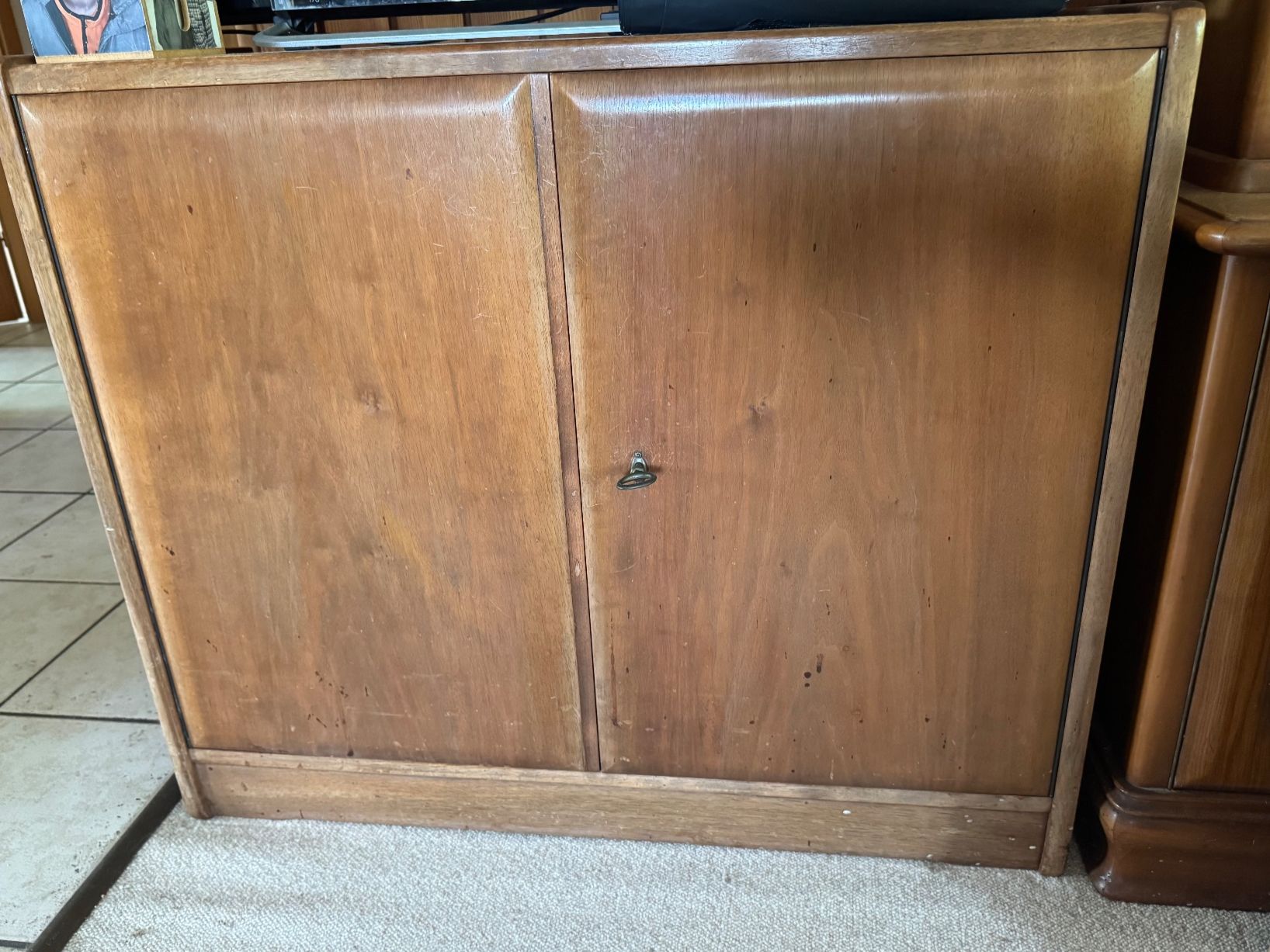 Cassettiere: Vintage Holzschrank, Sideboard – Usato da Volketswil venduto da markdenzler