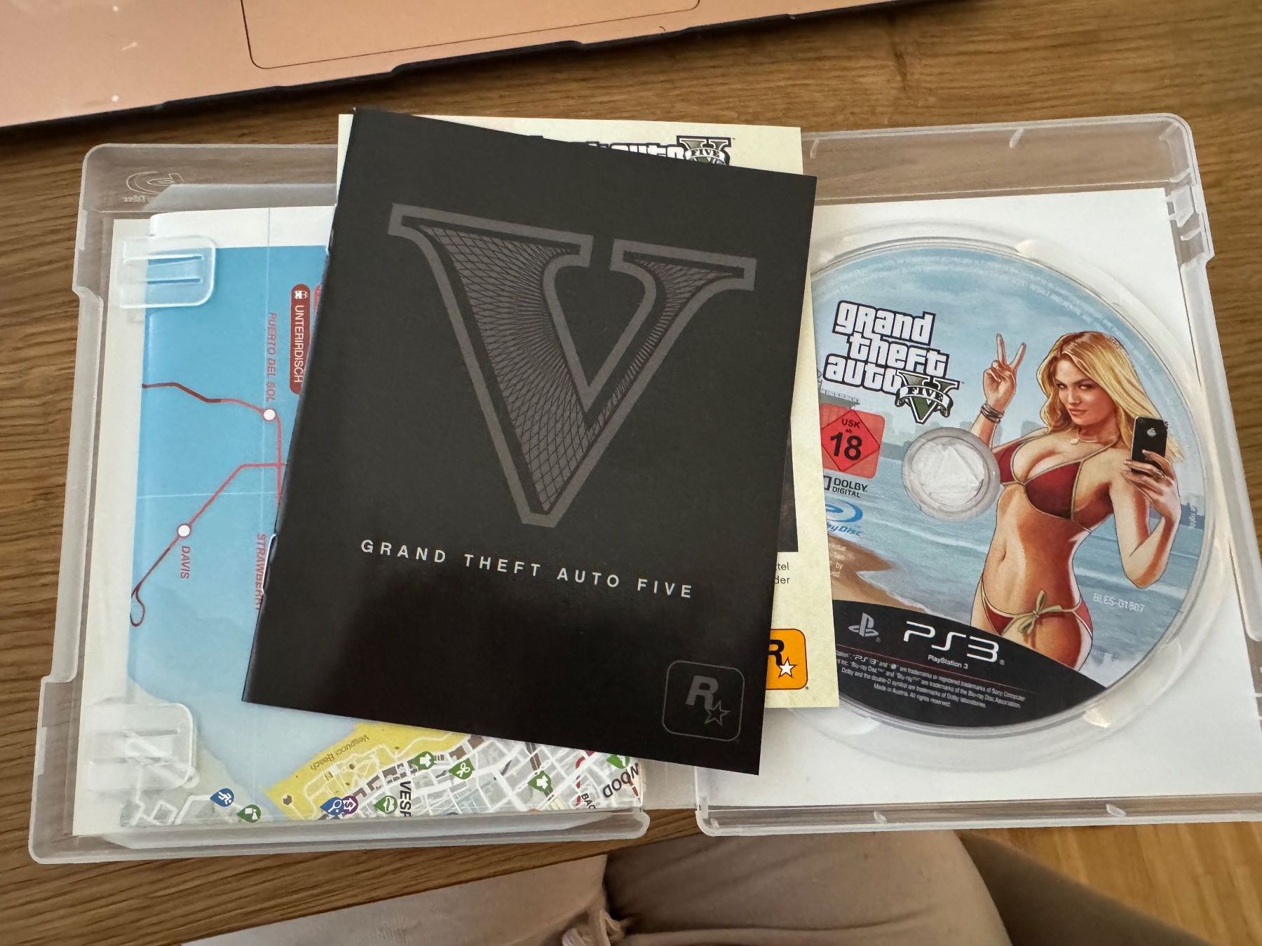 Sony Giochi: GRAND THEFT AUTO V FIVE – Usato da Widen venduto da hoe_dy9r 1