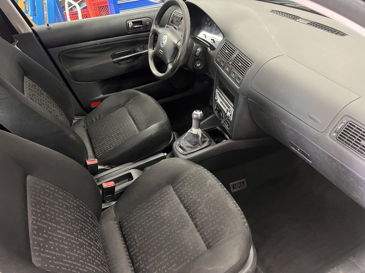 VW Automobili: VW Golf 4 Kombi 2.0 4motion 4x4 Klima – Usato da Balterswil venduto da Blattner-Tech 9