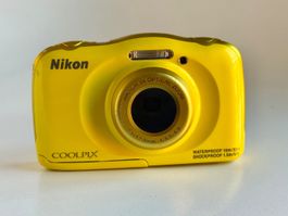 Nikon Coolpix S33 gelb Unterwasser - ideal für Kinder!