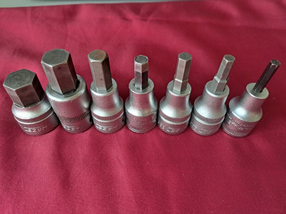 11-teiliger Steckschlüsseleinsatz-Satz (1/4 Zoll Antrieb) – Sechskant 4–13 Mm – Aus Chrom-Vanadium-Stahl Auf Schiene