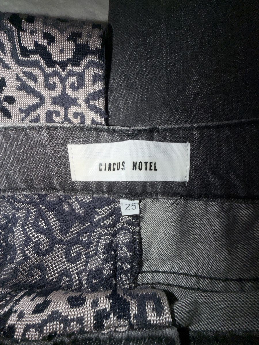 Hosen: Trousers  – Gebraucht aus St-Cergue von ray_96fr 2