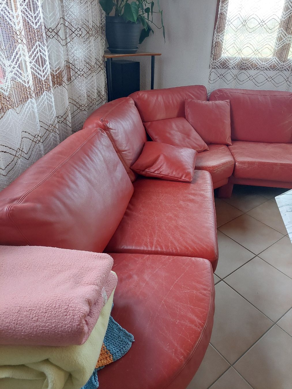 Divani: Sofa Leder rot – Usato da Frauenfeld venduto da bab_7qkj 2