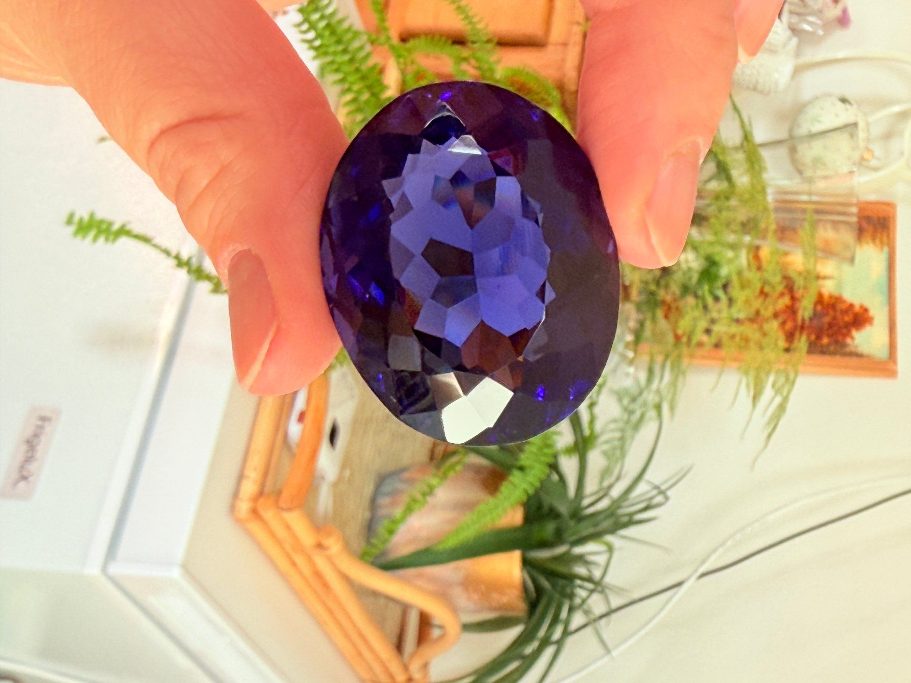Pietre preziose: Certified Gemstone 131.70 Ct – Nuovo e nell'imballaggio originale da Genève venduto da AWWA 5