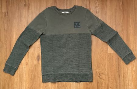 Pullover C&A olivgrün, Grösse 140