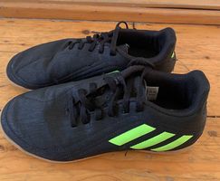 Hallenschuhe