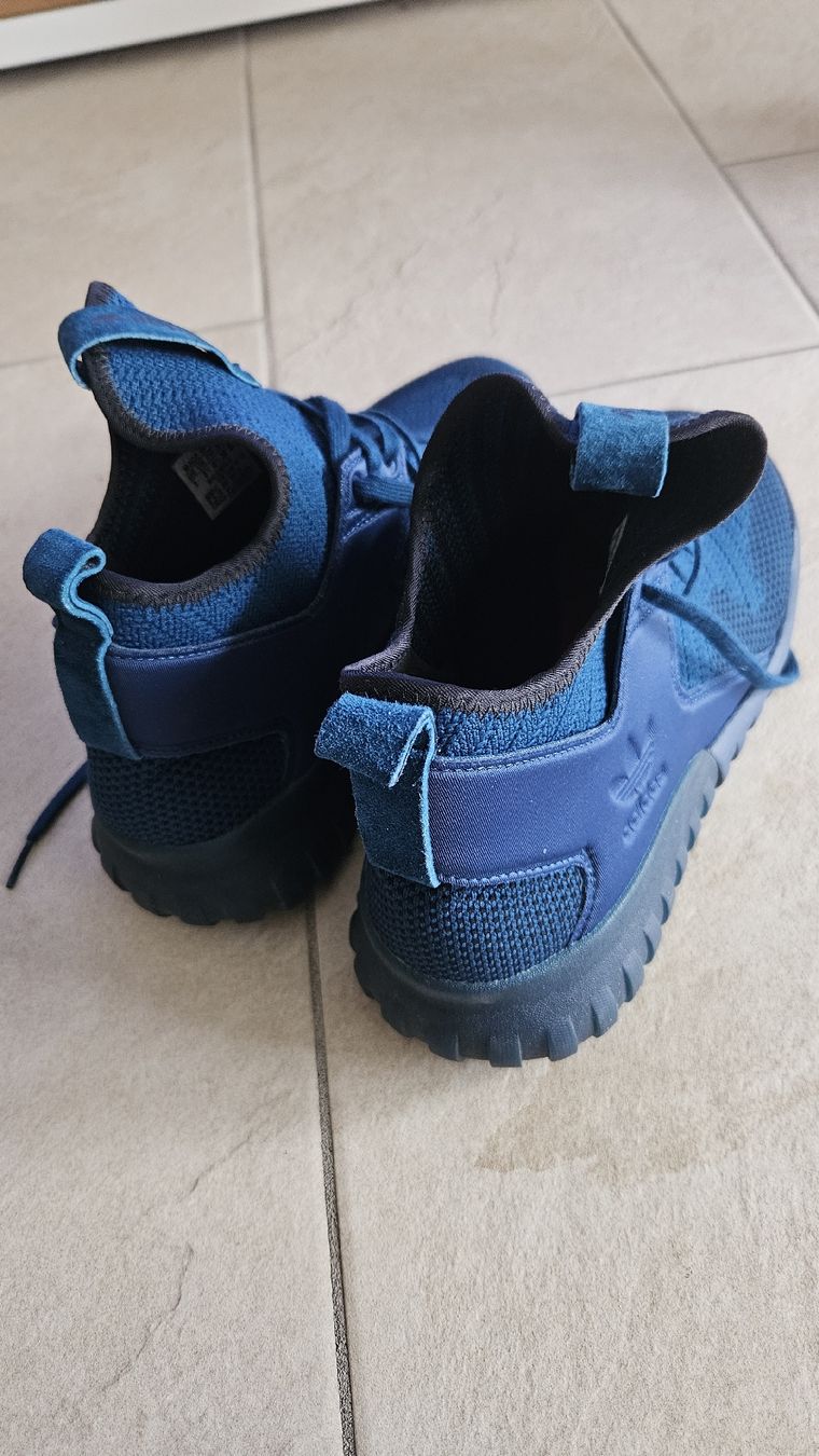 Scarpe da uomo: Adidas Schuhe – Usato da Rikon im Tösstal venduto da fragolina40 1
