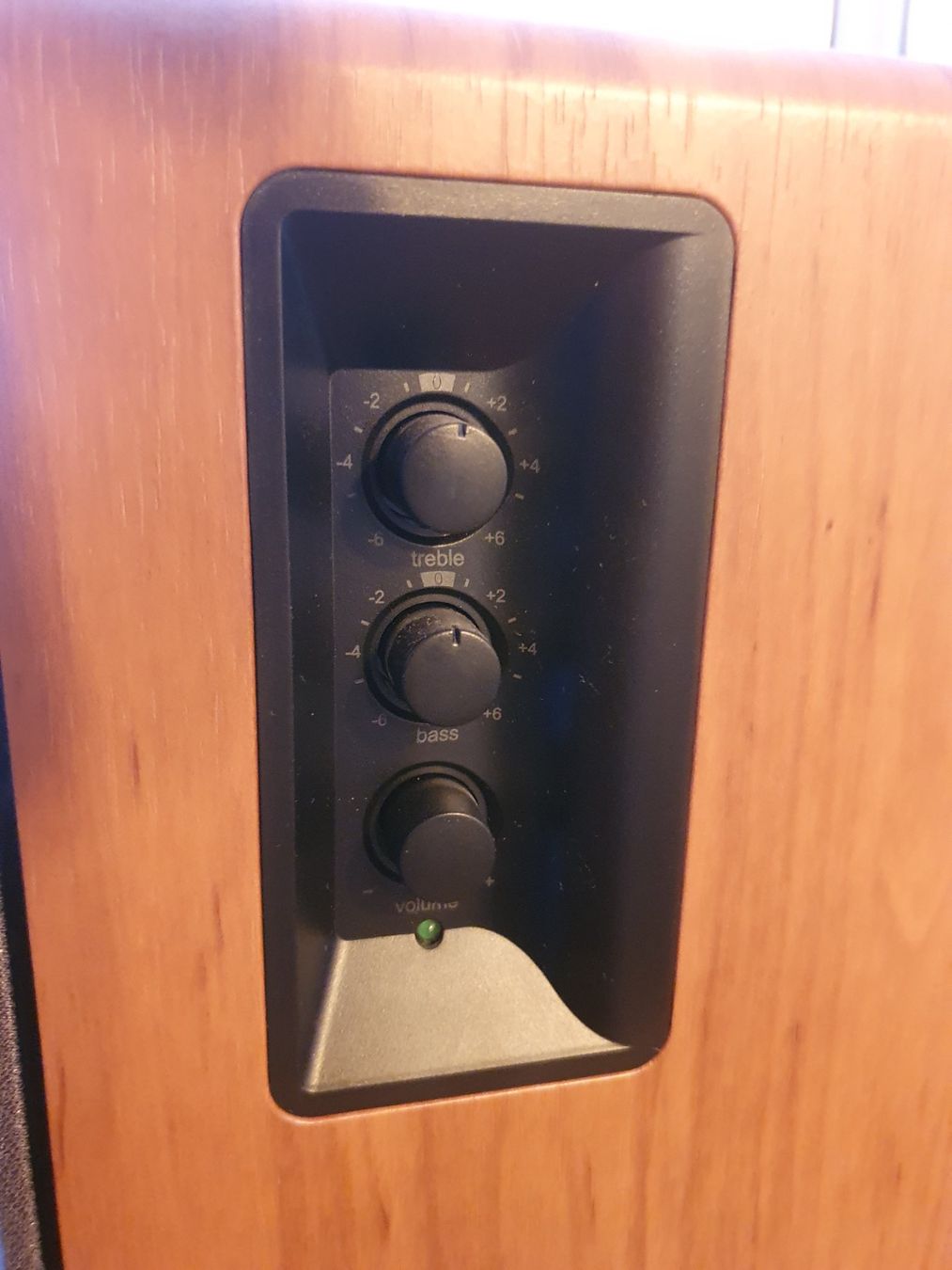 Casse acustiche: Edifier R1280T Lautsprecher Diffusore Speaker – Usato da Aldesago venduto da FloSeMar 2