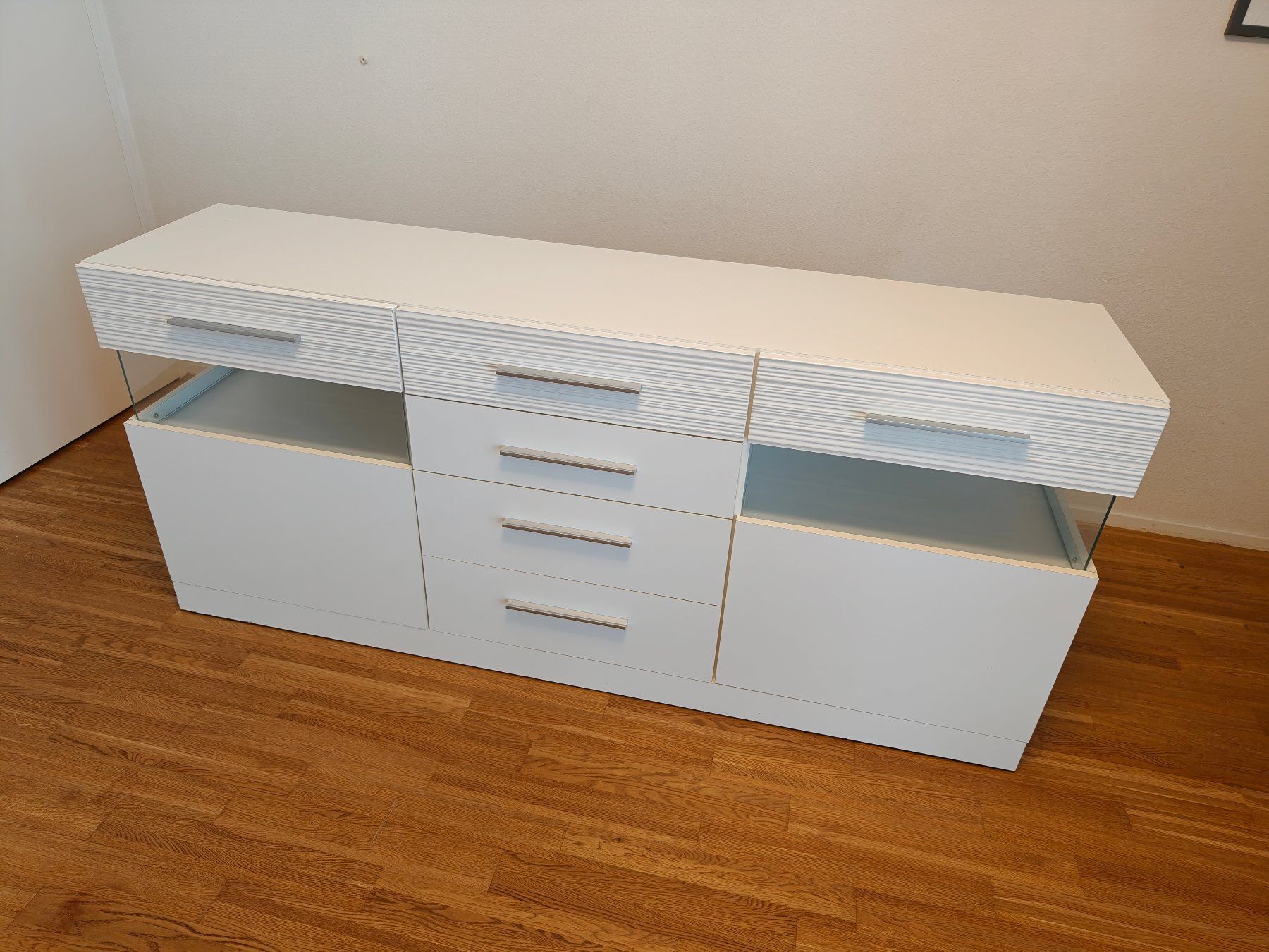 Cassettiere: Kommode Sideboard Weiss Glas – Usato da Wallisellen venduto da m00ds