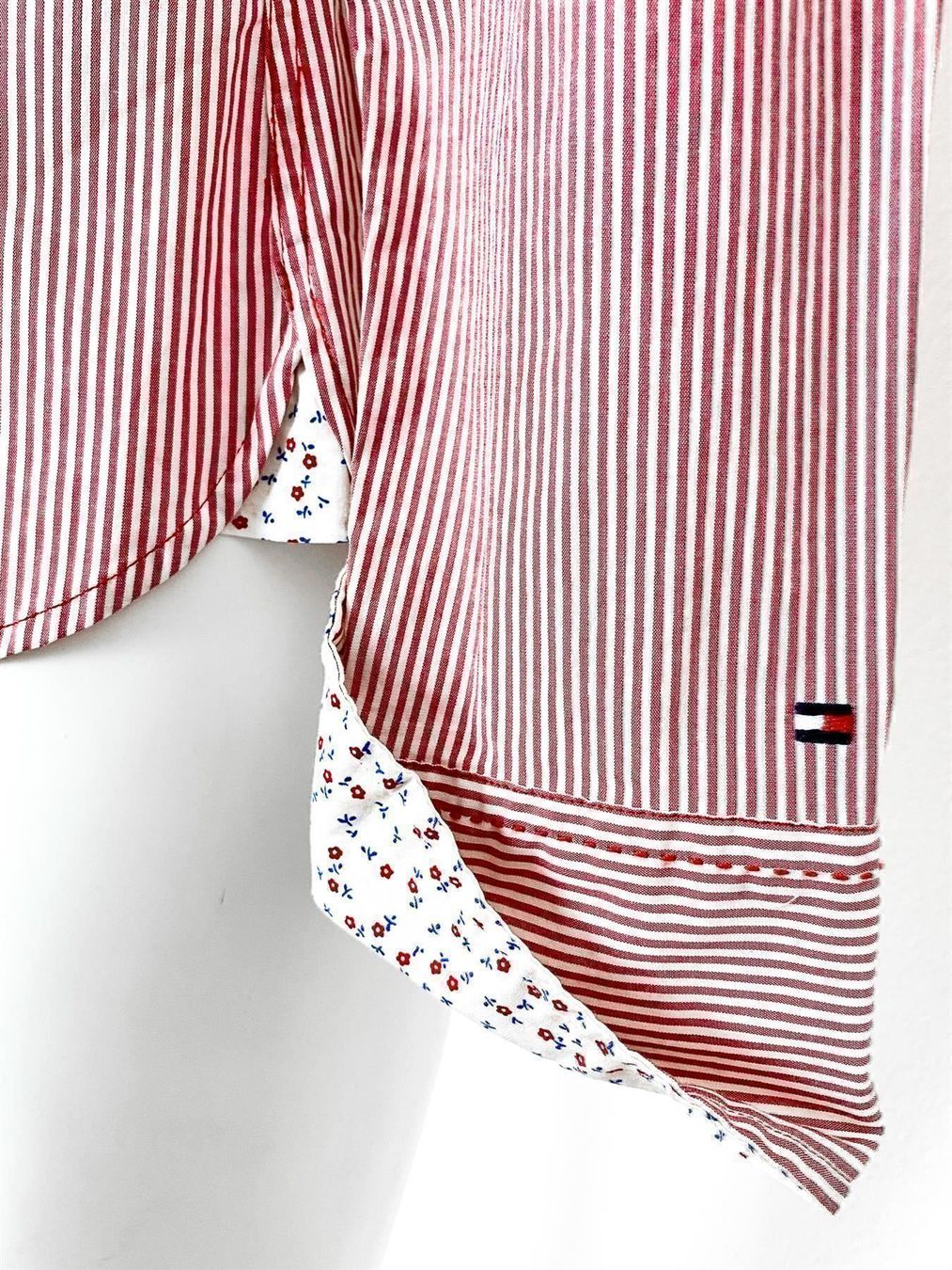 Tommy Hilfiger Camicette: Tommy Hilfiger Stretch HemdBluse NEU! – Nuovo e nell'imballaggio originale da Hergiswil NW venduto da CrysZero 3