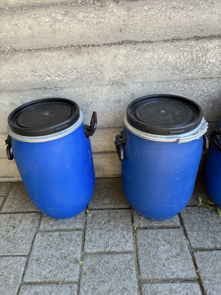 Accessori: Futterfässer, Kunststoff Fässer – Usato da Gränichen venduto da SabineZ01 3