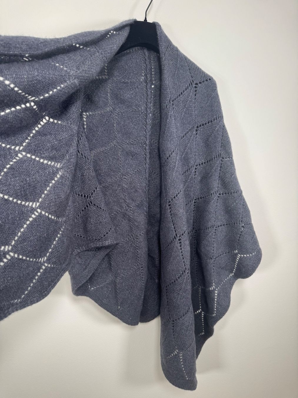 Foulard & Sciarpe: Friendly Hunting Ponch Schal – Usato da Uitikon Waldegg venduto da Kuendig2011 1
