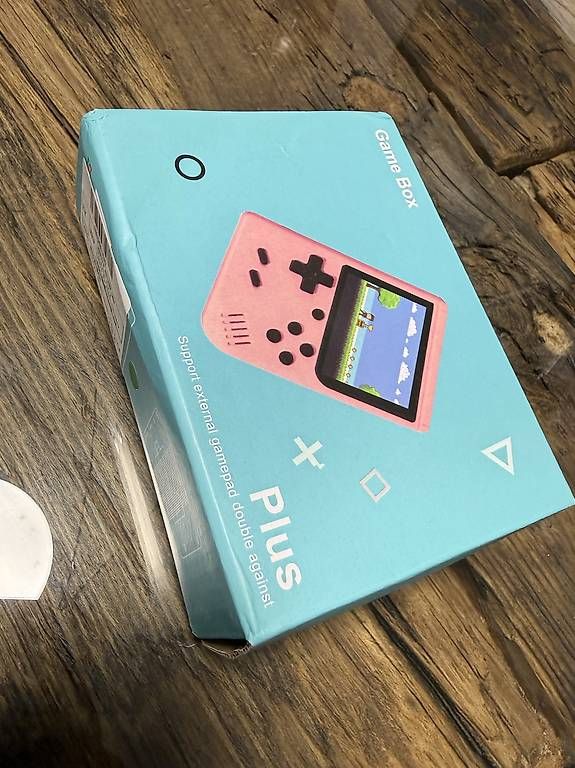 Console: Console portatile retro gaming Game Box Plus – Nuovo e nell'imballaggio originale da Ponte Capriasca venduto da kri_yz7d 1