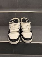 Louis Vuitton Trainer Sneaker