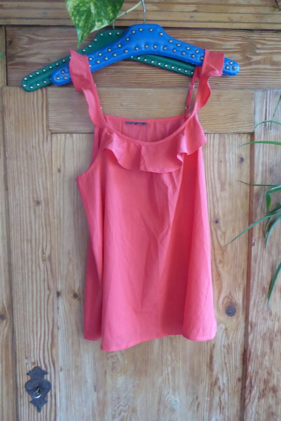 Top: Rotes Luftiges Top Gr M – Usato da Sargans venduto da Benziner