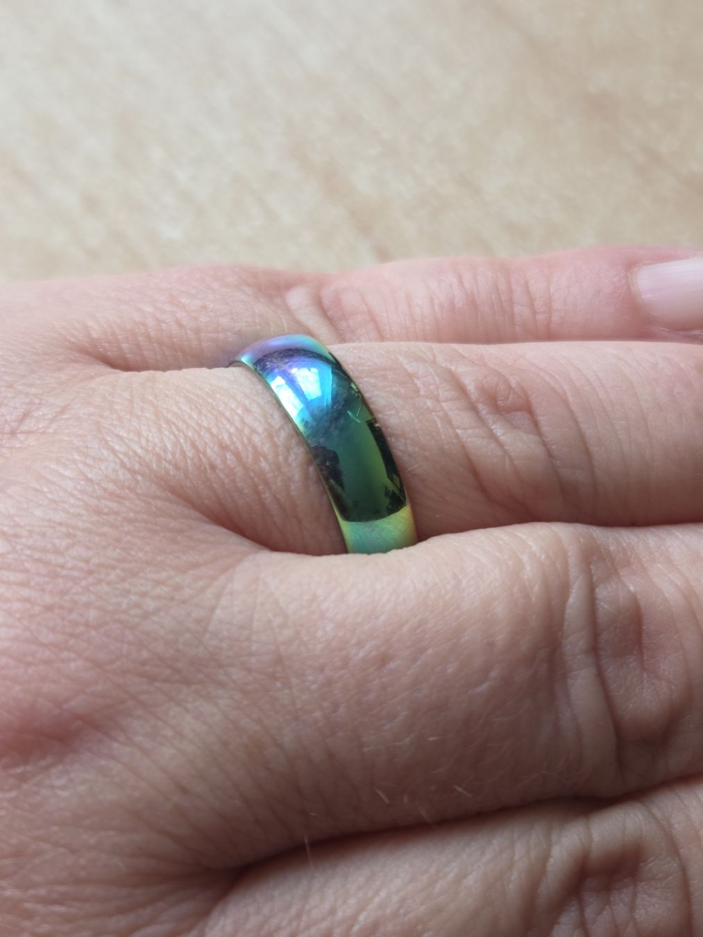 Anelli: Ring aus Metall Regenbogenfarben Gr.24/64 – Usato da Winterthur venduto da katzen07 4