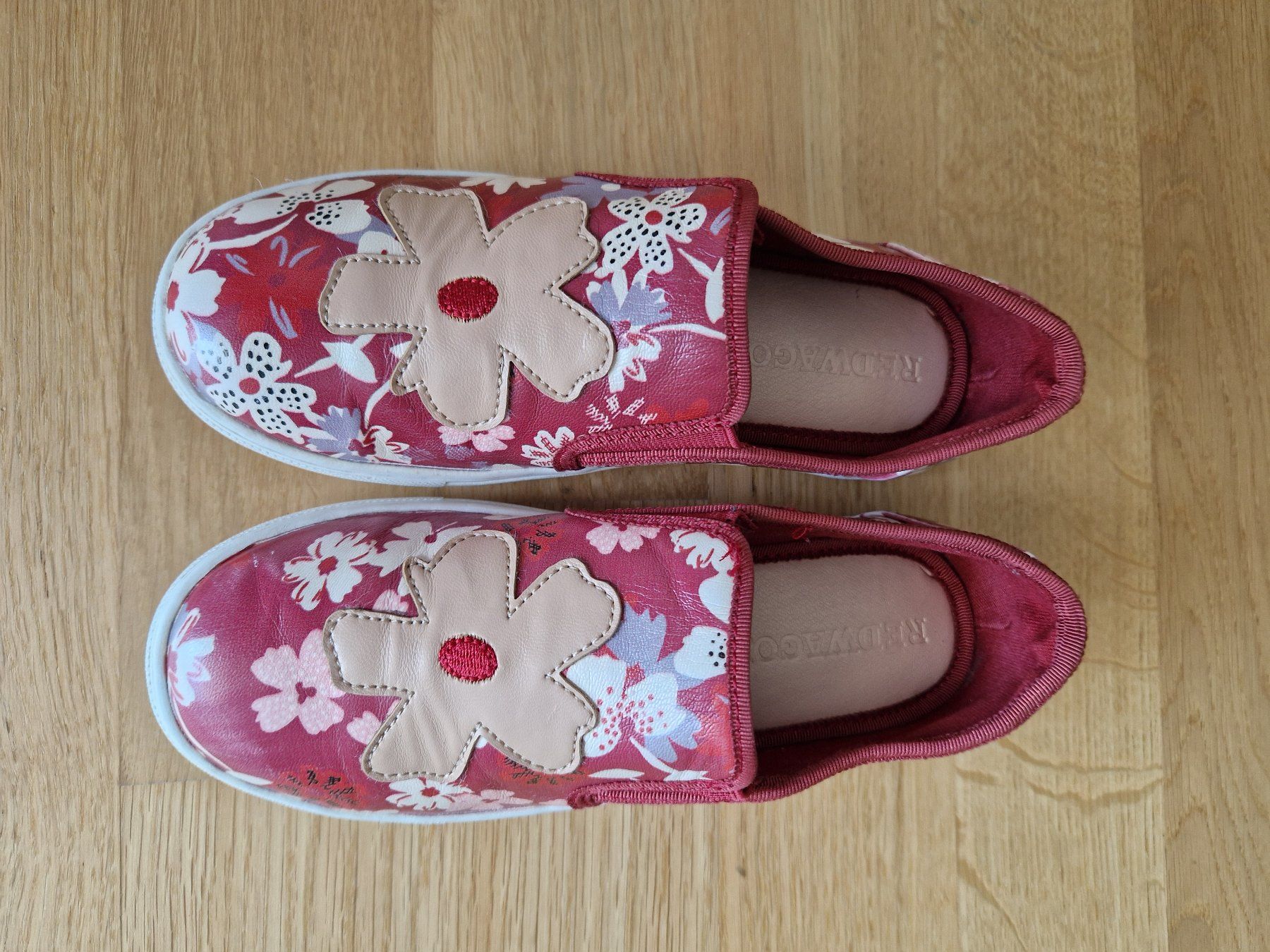 Scarpe per ragazzi: RED WAGON Mädchen Sneaker Slipper 32 – Usato da Gossau SG venduto da dolores_x 4