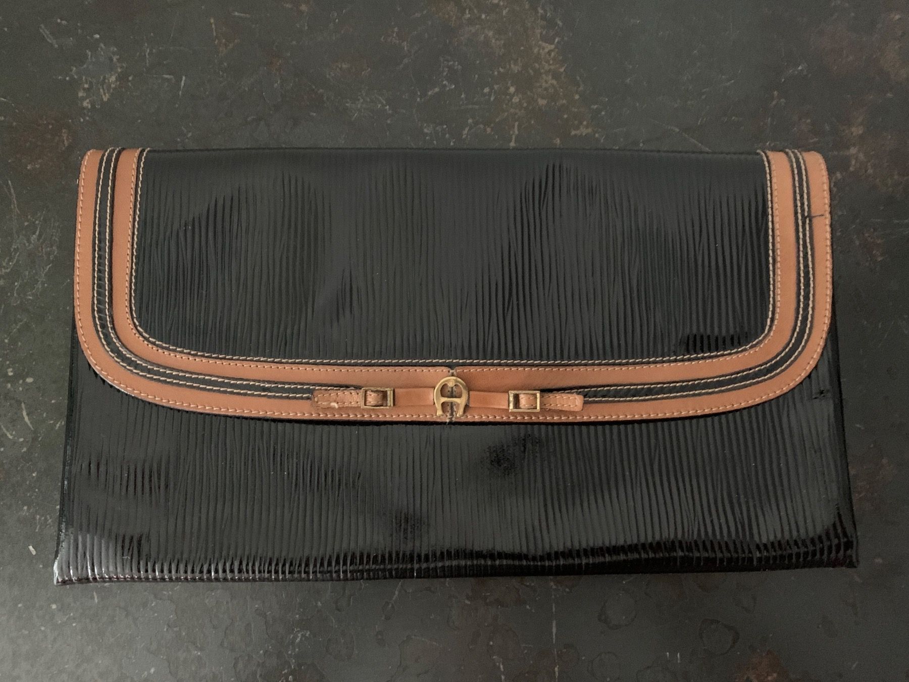 Aigner Borse da donna: Etienne Aigner Vintage Clutch – Usato da Wabern venduto da La-Vitrine 1