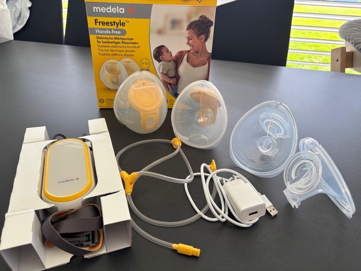Medela Accessori per l’allattamento: Tire-lait électrique double mains libres – Nuovo (secondo la descrizione) da Pont-de-la-Morge (Sion) venduto da hel_bh28 1