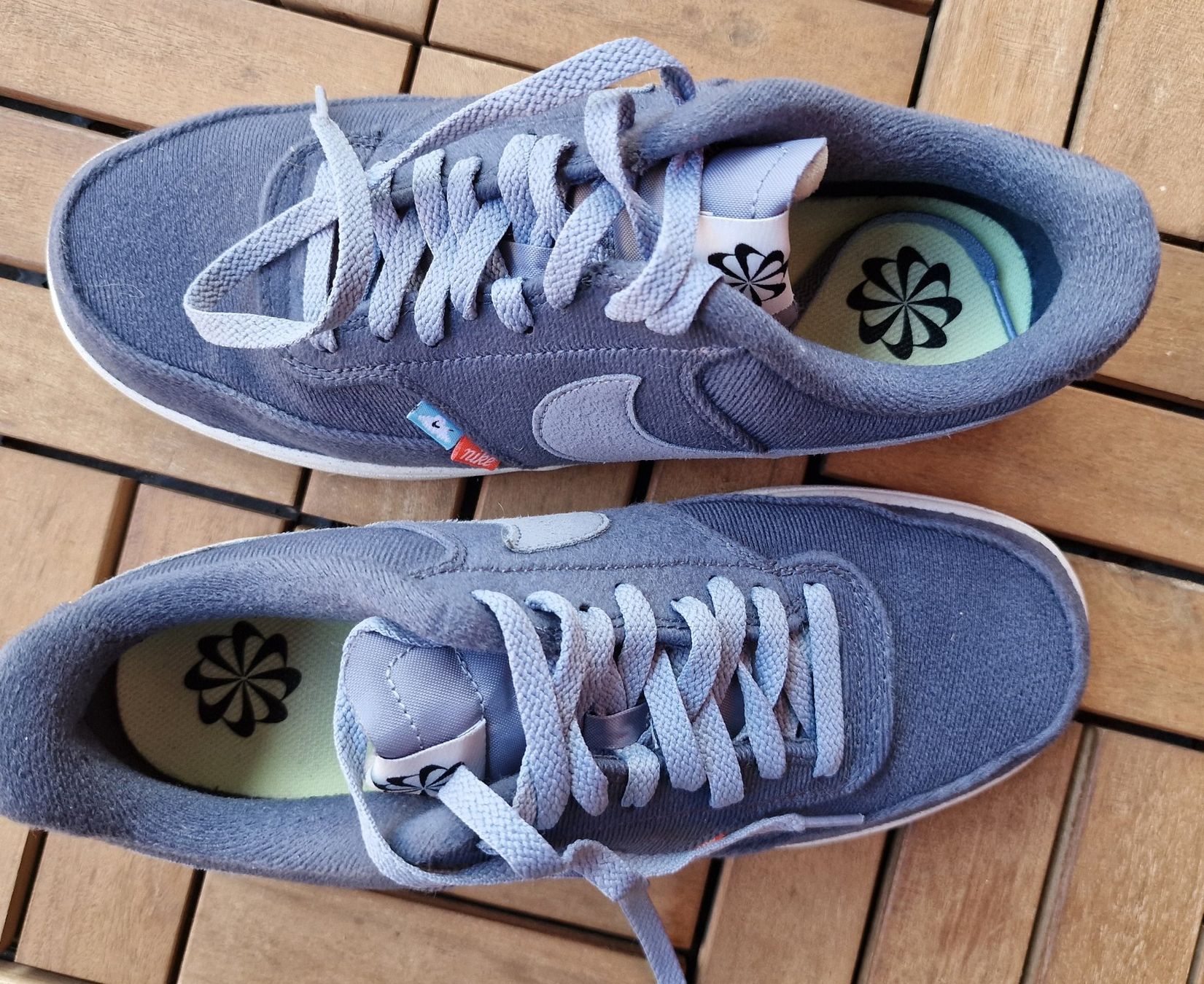 Nike Herrenschuhe: Nike Stoff-Schuhe Größe 42 – Neu (gemäss Beschreibung) aus Zürich von Pero6 5