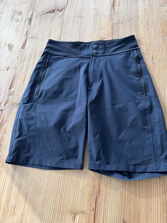 Fire+Ice Damen Shorts, Gr. 34, Dunkelblau - Top Zustand!