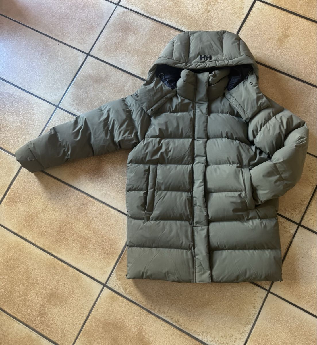 Vestes: Helly Hansen Daunenjacke – D'occasion à Zermatt par aventure_10 1